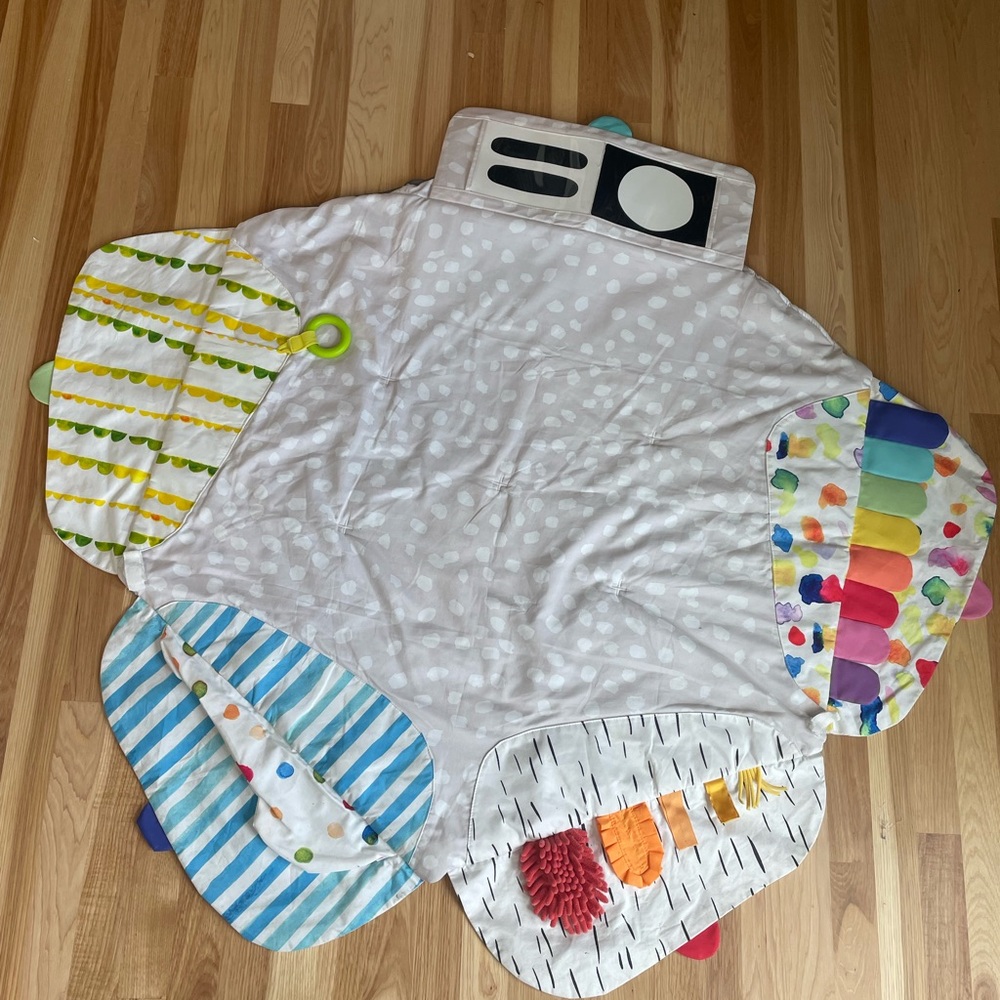 Lovevery Play Mat